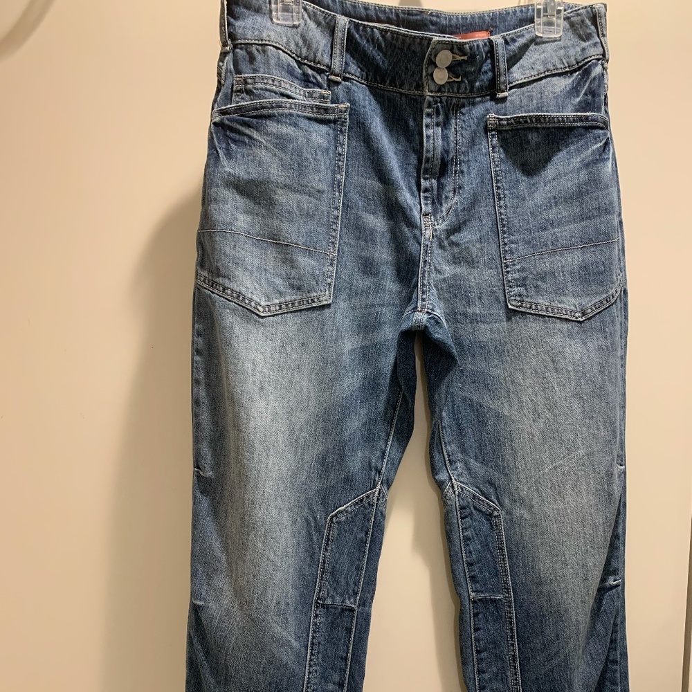 Anthropologie  Pilcro   new style Wanderer jeans. size 28P perfect condition